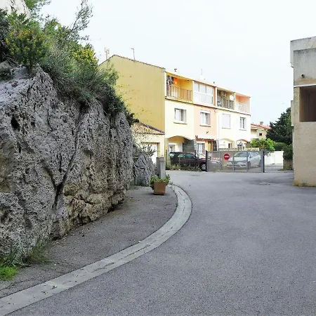 Les Exals Apartment *